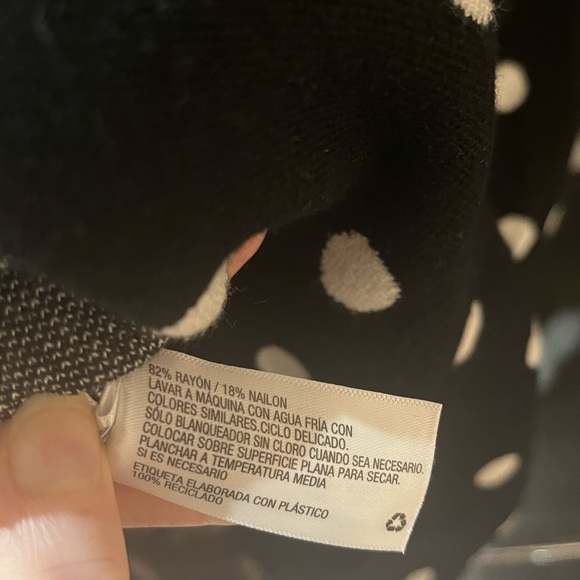 Knit Skirt - Picture 7 of 7